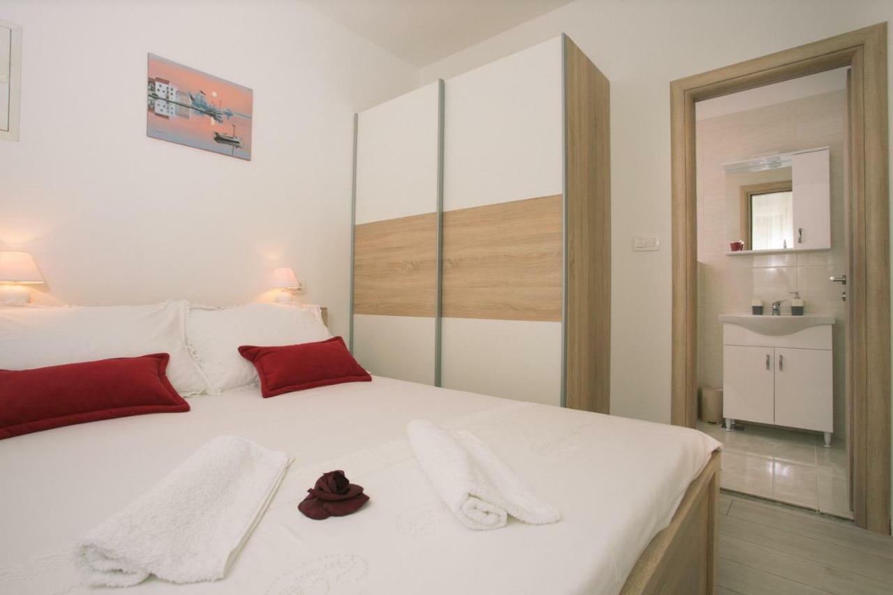 Apartments Kampanel Kaštela Εξωτερικό φωτογραφία