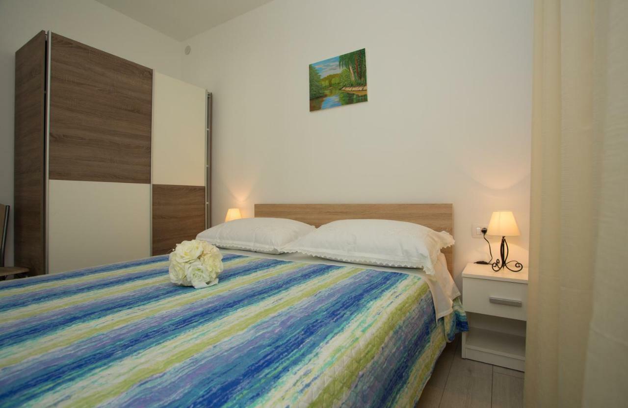 Apartments Kampanel Kaštela Εξωτερικό φωτογραφία